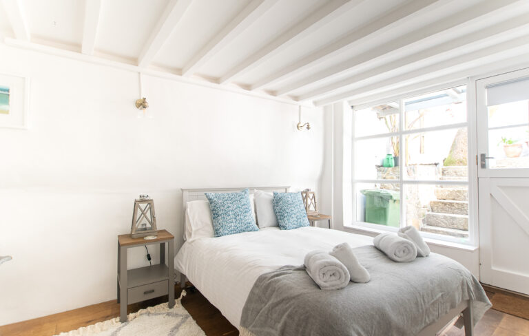 Artist Cottage 14
