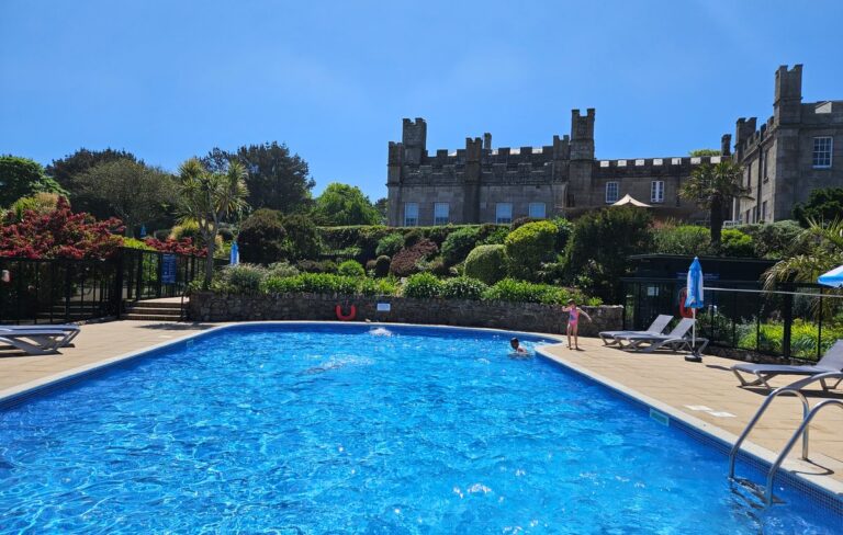 Outdoor Pool Medium (5)