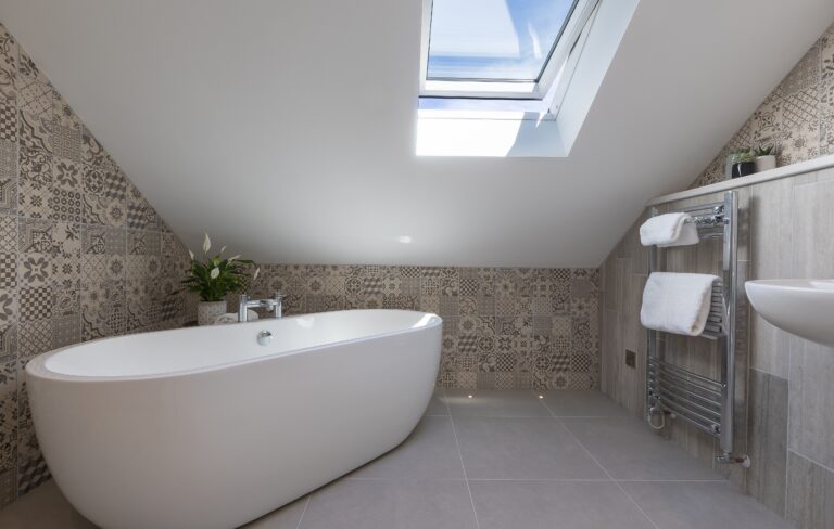 Polmanter Self Catering Apartments Kerenza Bathroom (4)