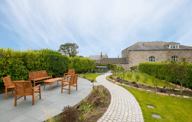 Polmanter Self Catering Cottages Morwenna Garden (6)