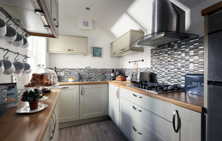 St Peters Studio 9969 Edit