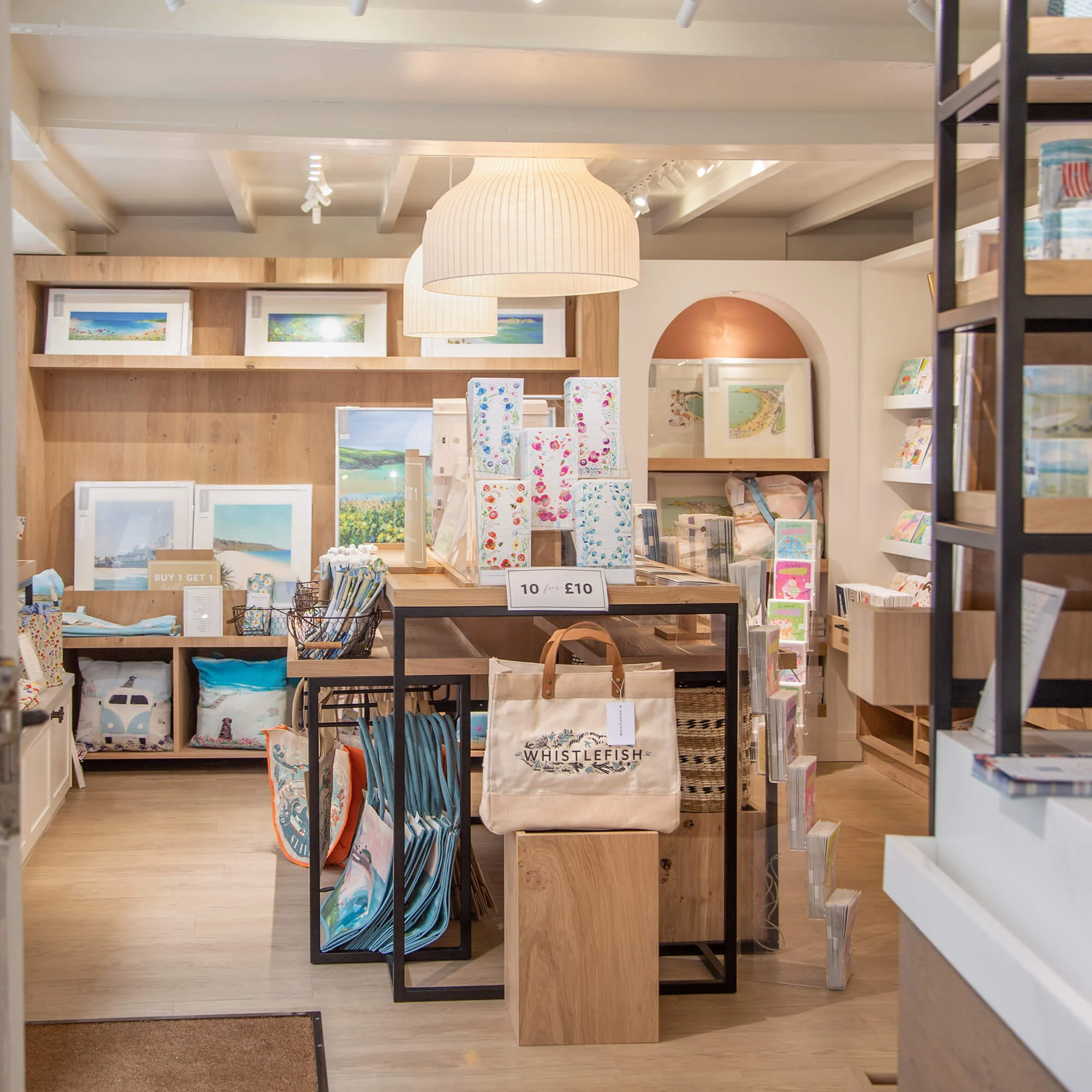 St Ives Shop 24